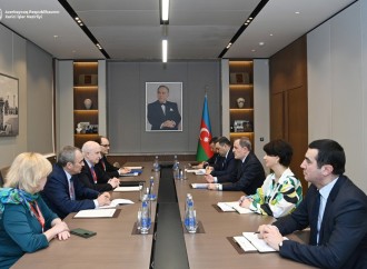 Ceyhun Bayramov MDB Baş katibini qəbul edib