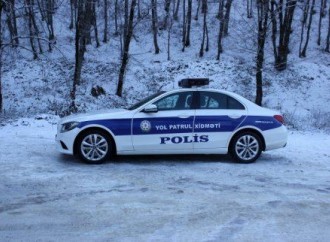 Yol örtüyünün buz bağlaması nəqliyyat vasitələrinin hərəkətini çətinləşdirir - DYP