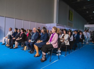 Türk Mədəniyyəti və İrsi Fondu “Aşiq olmuşam” kitabının təqdimat mərasimi keçirib
