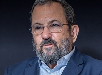 Netanyahu qərar qəbul etməkdə acizdir - Ehud Barak