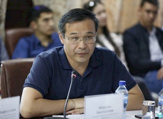 Çin-Qırğızıstan-Özbəkistan dəmir yolu büdcəni sabit gəlirlə təmin edəcək