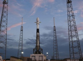 "SpaceX" şirkəti Avropanın "Galileo" peyki ilə "Falcon 9" raketini buraxıb