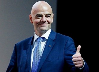 FİFA-nın prezidenti “Qarabağ”ı təbrik edib