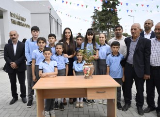 Heydər Əliyev Fondunun vitse-prezidenti Leyla Əliyeva Biləsuvar rayonunda yeni inşa edilən məktəbdə olub