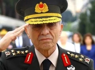 Türkiyədə sabiq Jandarma Baş Komandanı vəfat edib