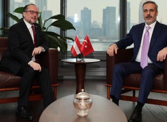 Hakan Fidan Nyu-Yorkda avstriyalı həmkarı Şallenberq ilə görüşüb