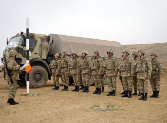 Hərbi vəzifəlilərin təlim toplanışları davam edir