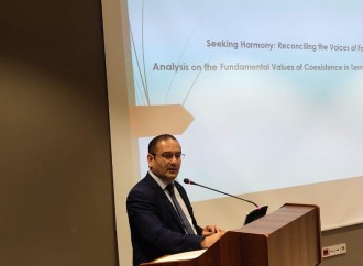 İlahiyyat İnstitutunun dosenti Gürcüstanda elmi konfransda iştirak edib