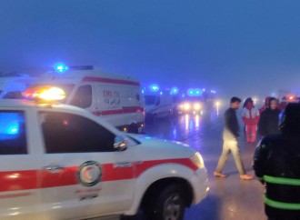 İranda sərinişin təyyarəsi məcburi eniş edib