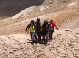 Türk hərbiçiləri İspan vətəndaşını xilas edib