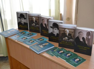 Jitomirdə Heydər Əliyevin 100 illik yubileyi münasibətilə fotosərgi nümayiş olunub