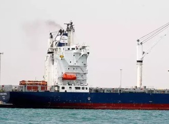 Fransız şirkəti Qırmızı dənizdə yük daşımalarını dayandırıb