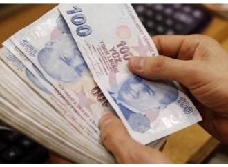 Türkiyədə minimum əmək haqqı artırılıb