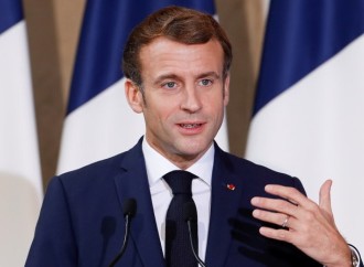 Fransanın baş nazirinin istefa ərizəsi qəbul edilməyib