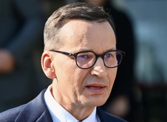 Polşanın sabiq baş naziri islamofob açıqlama verib
