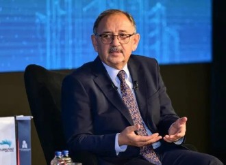 İstanbulda 1 milyona yaxın zəlzələyə davamlı ev tikiləcək - Nazir