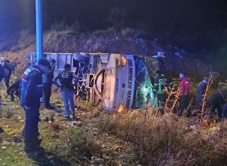 Türkiyədə ağır yol qəzası baş verib: 9 ölü, 30 yaralı