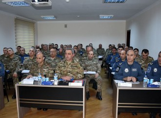 Azərbaycan Ordusunda cari ilin yekununa dair iclaslar keçirilib