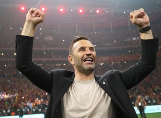 Okan Buruk yeni müqavilə imzalayacaq