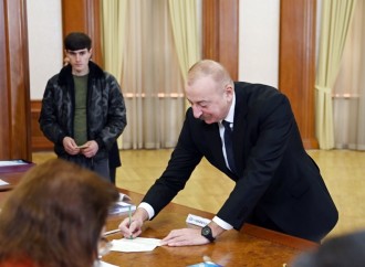 Prezident İlham Əliyev, Birinci xanım Mehriban Əliyeva və ailə üzvləri Xankəndidə səs veriblər