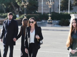 Prezident İlham Əliyev, Birinci xanım Mehriban Əliyeva və ailə üzvləri Xankəndidə səs veriblər
