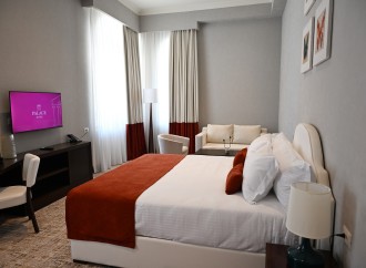 Prezident İlham Əliyev Xankəndidə əsaslı təmir və bərpadan sonra “Palace” hotelinin açılışında iştirak edib
