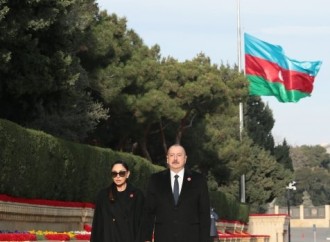 Prezident İlham Əliyev və birinci xanım Mehriban Əliyeva 20 Yanvar faciəsinin 34-cü ildönümü ilə əlaqədar Şəhidlər xiyabanını ziyarət ediblər