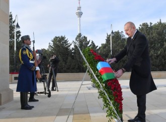 Prezident İlham Əliyev və birinci xanım Mehriban Əliyeva 20 Yanvar faciəsinin 34-cü ildönümü ilə əlaqədar Şəhidlər xiyabanını ziyarət ediblər