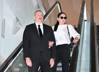 Prezident İlham Əliyev və Birinci xanım Mehriban Əliyeva Bakıda “Crescent Bay” layihəsinin təqdimatı və “Crescent Mall” ticarət mərkəzinin açılışında iştirak ediblər