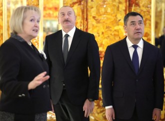 Prezident İlham Əliyev Sankt-Peterburqda “Yekaterina sarayı” ilə tanış olub