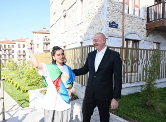 Azərbaycan, Özbəkistan və Qırğızıstan Prezidentləri Şuşada birinci yaşayış kompleksində və Aşağı Gövhər Ağa məscidində olub, şəhəri gəziblər