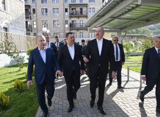 Azərbaycan, Özbəkistan və Qırğızıstan Prezidentləri Şuşada birinci yaşayış kompleksində və Aşağı Gövhər Ağa məscidində olub, şəhəri gəziblər