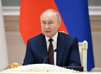 İlham Əliyev və Mehriban Əliyeva Bakının inkişafına böyük diqqət yetirirlər - Vladimir Putin