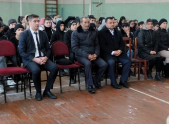 Qubada“Qızları təhsildən yayındırmağın hüquqi və mənəvi məsuliyyəti” müzakirə edilib