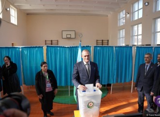 Razi Nurullayev səs verib