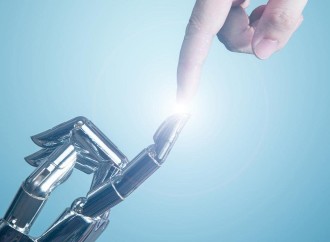 İflic xəstələri üçün insan beyni ilə idarə oluna bilən robot hazırlanıb