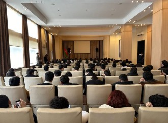 Seçkilərində ilk dəfə iştirak edəcək gənclər üçün seminarlar davam edir