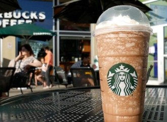 Starbucks-ın baş direktoru Narasimhan istefa edib