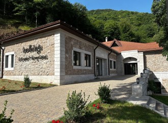 Yeni açılışı olan “İsa bulağı”ndan fotolar yayımlanıb