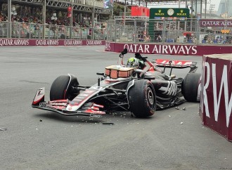 Formula 1 komandalarının üçüncü sərbəst yürüşləri zamanı qəza baş verdi