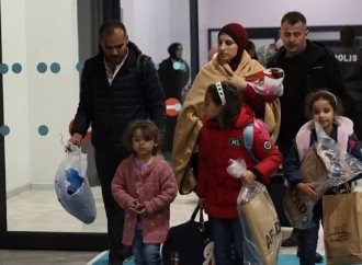 Türkiyə vətəndaşlarının Qəzzadan təxliyyəsi davam edir
