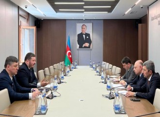 Ukrayna səfiri etimadnaməsini Azərbaycan XİN-ə təqdim edib