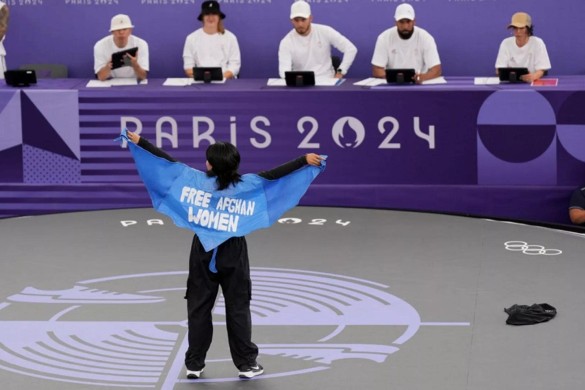 Əfqan breykdansçısı qız Paris 2024-dən diskvalifikasiya edilib
