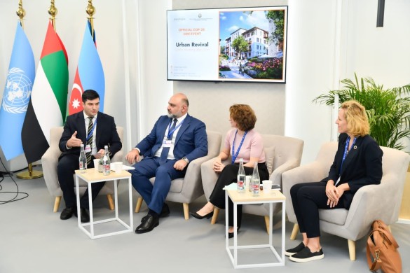 Komitənin nümayəndə heyəti COP28-də iştirak edir