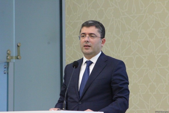 Uşaqların şəxsi məlumatları kommersiya maraqlarına çevrilə bilməz - Əhməd İsmayılov