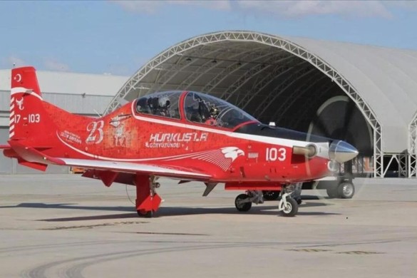 Türkiyə "HÜRKUŞ-2" hücum təyyarəsini təqdim etdi