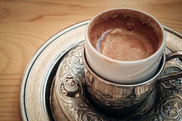 Sahurda qəhvə içmək düzgündürmü?