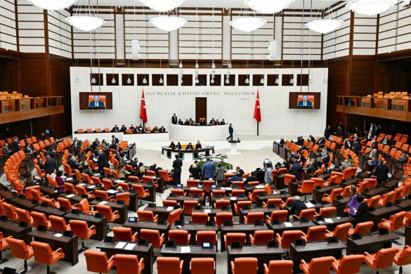 PKK-nın silah buraxması fonunda TBMM-də yeni komissiya yaradılır